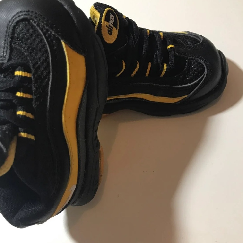 Air max - Picture 2 of 2